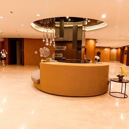 Shore 2 Residences 1Br Deluxe Room In Moa Complex مانيلا المظهر الخارجي الصورة