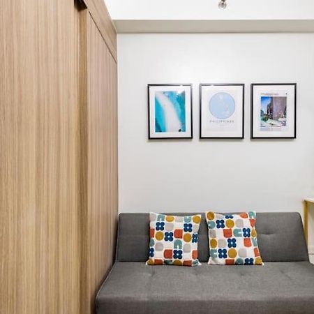 Shore 2 Residences 1Br Deluxe Room In Moa Complex مانيلا المظهر الخارجي الصورة