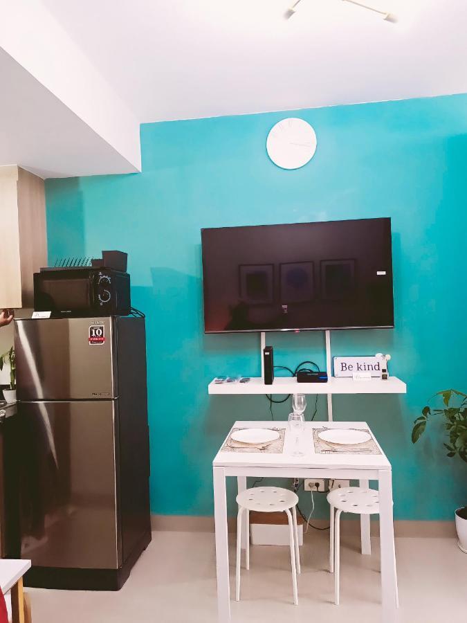 Shore 2 Residences 1Br Deluxe Room In Moa Complex مانيلا المظهر الخارجي الصورة